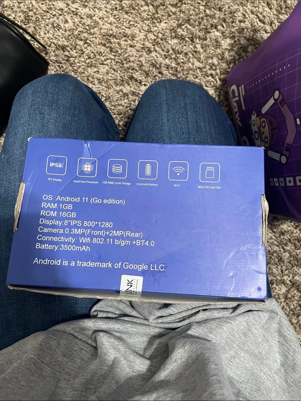 Link Scepter 8 Tablet in Blue Packaging with Black Device Image- MISSING CHARGER